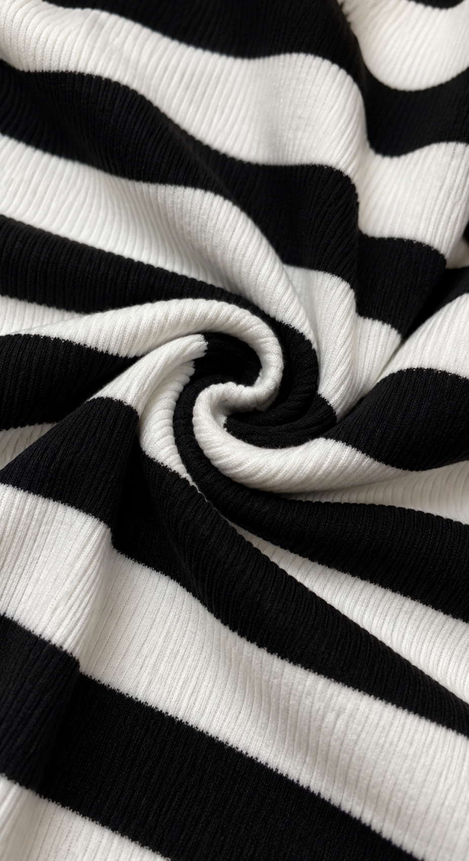 Stylive Black and White skort set