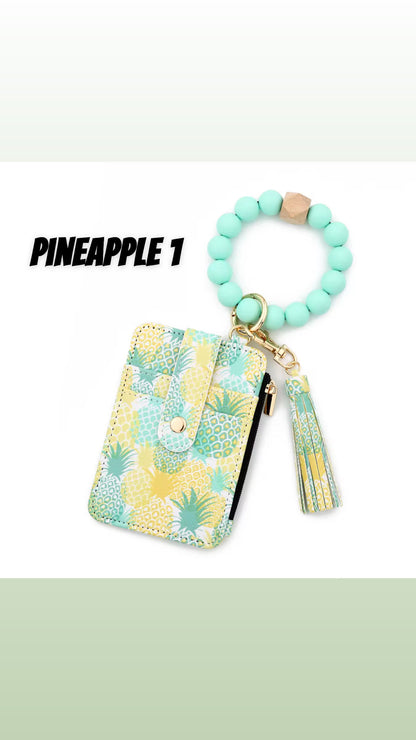 Wristlet