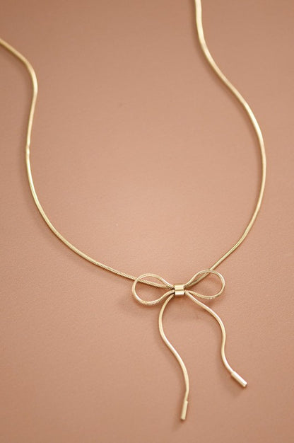 Bow Necklace